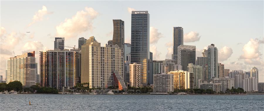 Miami skyline or streetscape, recognizable, tasteful, daytime